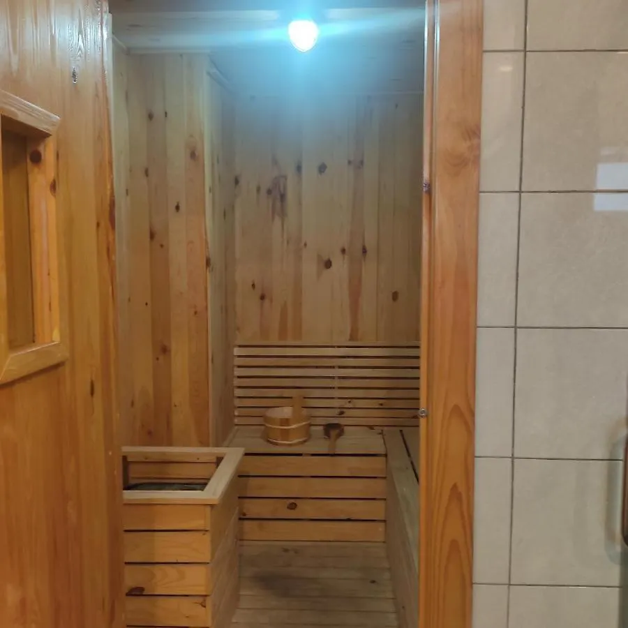 Jelutong Urban Suites - Family Suite דירה